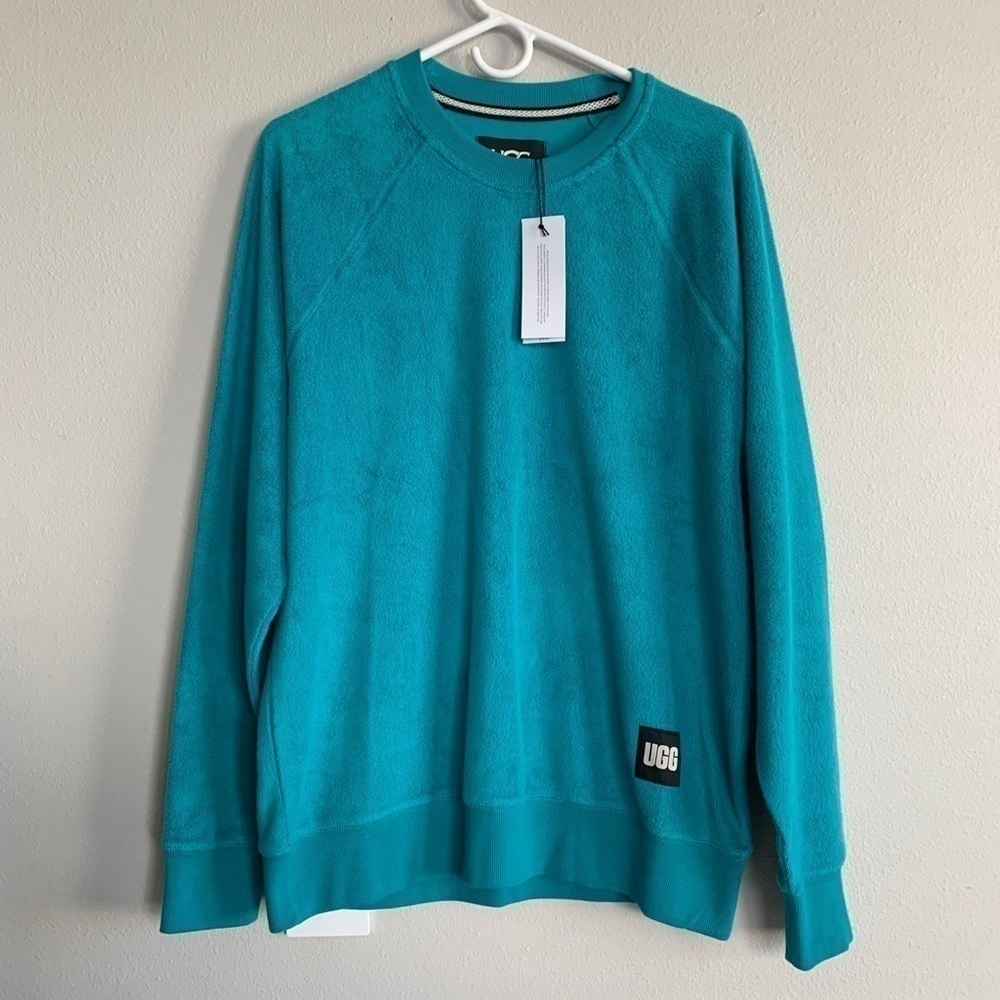 Ugg Men’s Kamryn Woven Fleece sweater Crewneck Marina Blue Logo Size Medium NWT